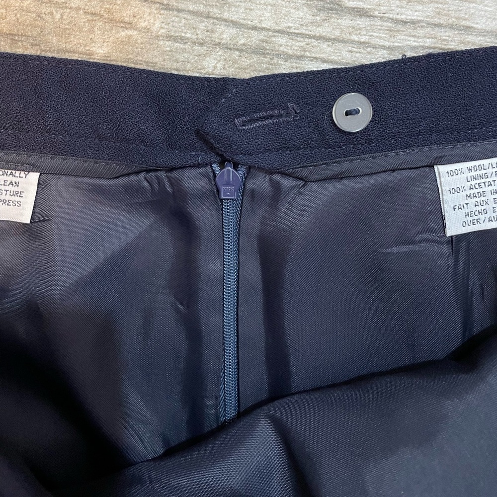 wool navy blue skirt zipper & button back closure size 16 vintage flattering - Picture 7 of 13